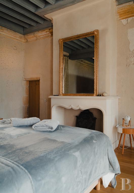 En Bourgogne, dans la Nièvre, un château d’origine médiévale dressé sur un promontoire au-dessus de l’Allier - photo  n°15